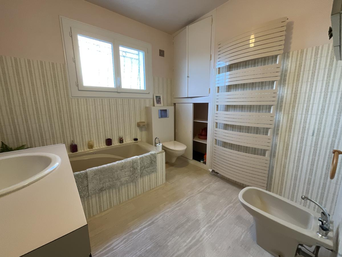 Vente Maison 10&nbsp;Pièces 192&nbsp;m² Erquy