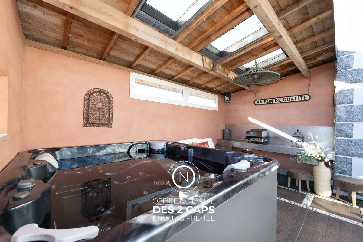 Vente Maison 12&nbsp;Pièces 236&nbsp;m² Plurien