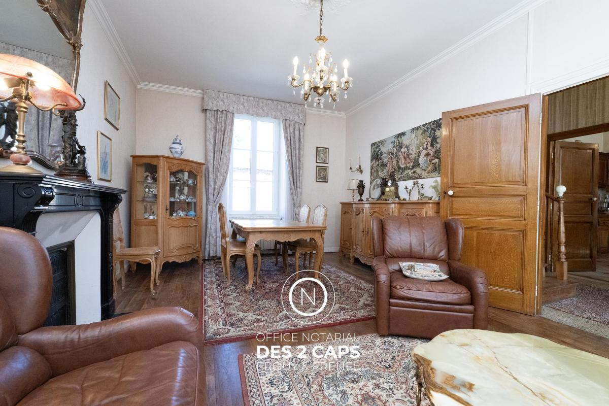 Vente Maison 14&nbsp;Pièces 165&nbsp;m² Matignon