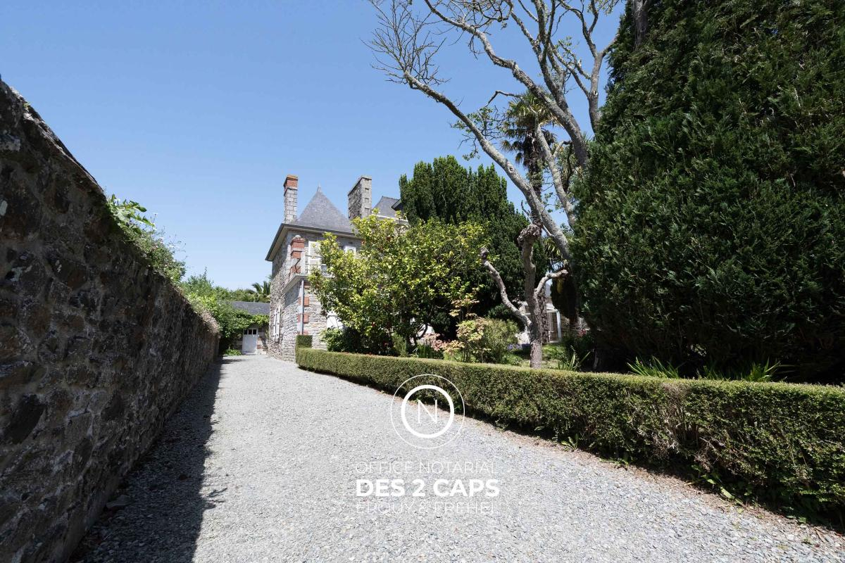Vente Maison 14&nbsp;Pièces 165&nbsp;m² Matignon