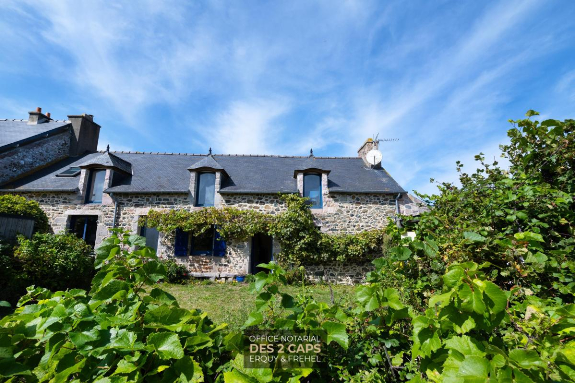 Vente Maison 9 Pièces 149 m² Erquy